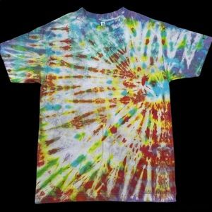 ✨SOLD ✨ Tie Dye Hand Dyed Fan Fold T-Shirt 100% Cotton Size Medium